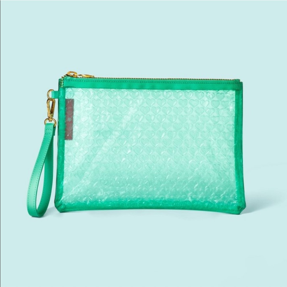 Stoney Clover Lane x Target. bubble hearts flat pouch. Light green. NWT